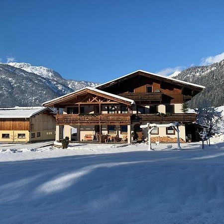 Apartment In Saalfelden Am Steinernen Meer Eksteriør bilde